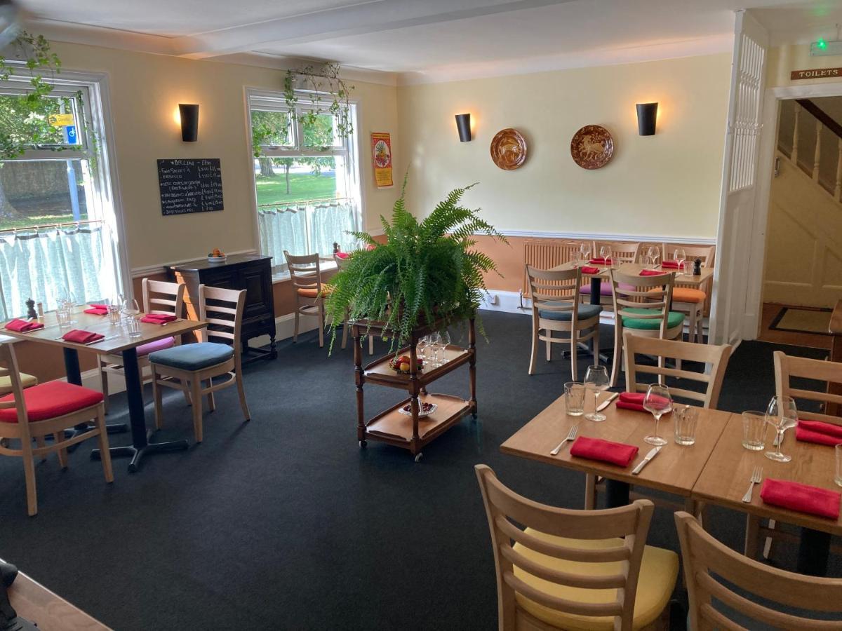 Newell Bistro And Rooms Sherborne  Exteriér fotografie